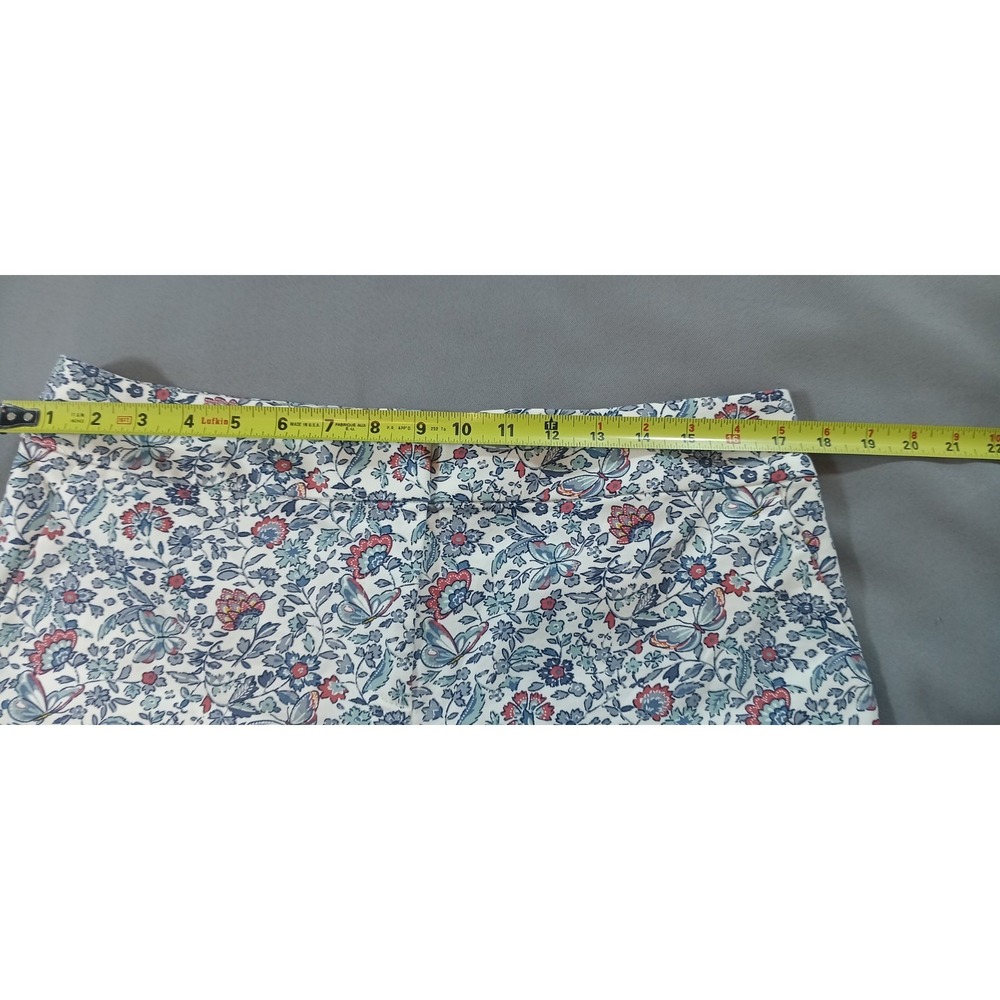 Ann Taylor LOFT womens Shorts The Rivera Butterfly chino Sz8 Preppy classic - Picture 2 of 9